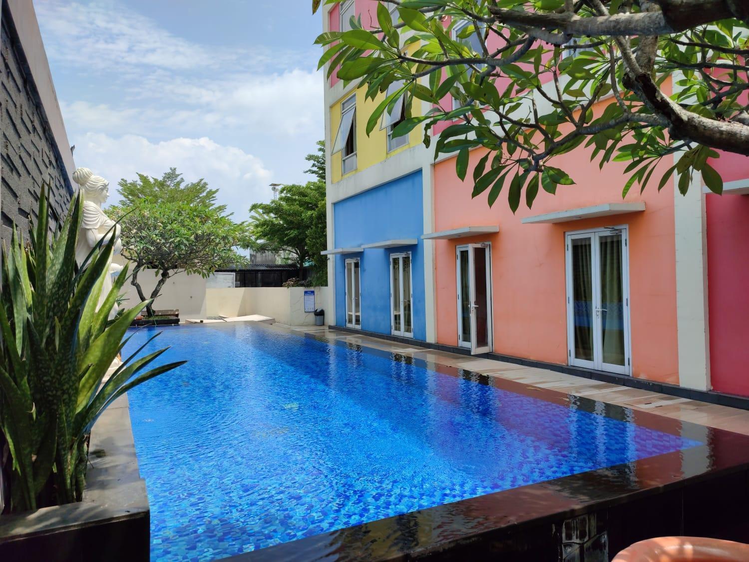 Purwodadi  Front One Hotel Purwodadi מראה חיצוני תמונה